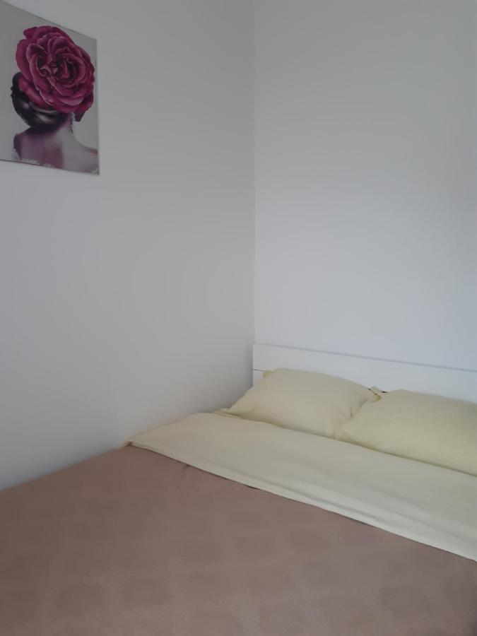 Apartman Lala Foca Exterior photo