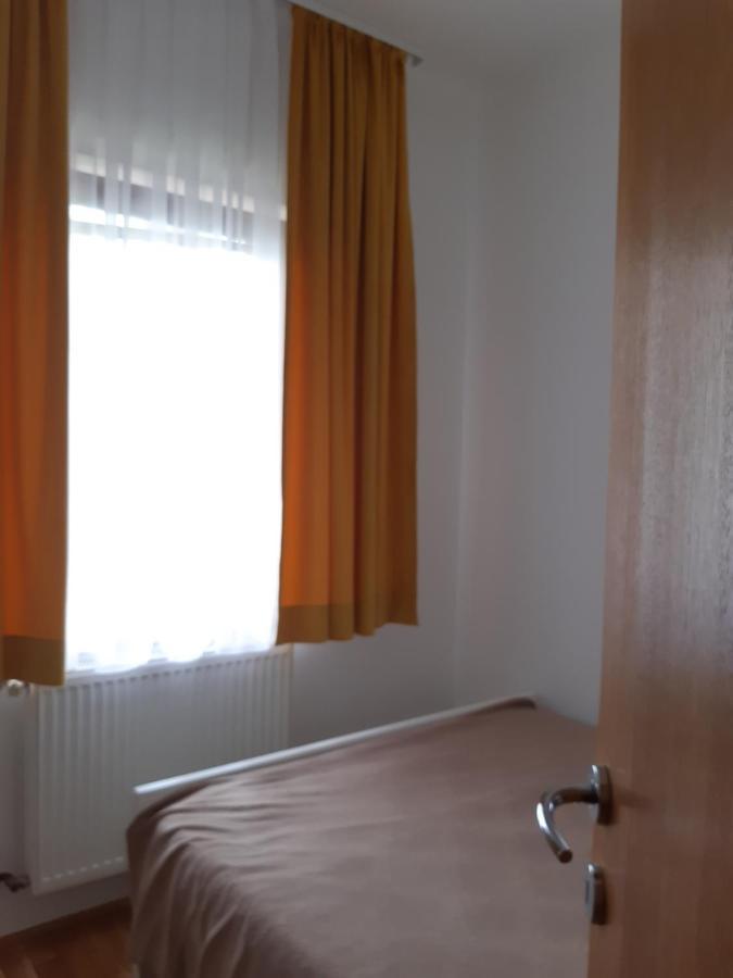 Apartman Lala Foca Exterior photo