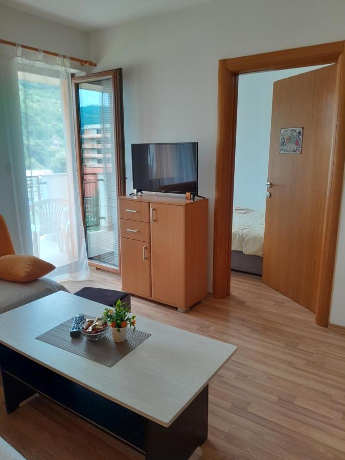 Apartman Lala Foca Exterior photo